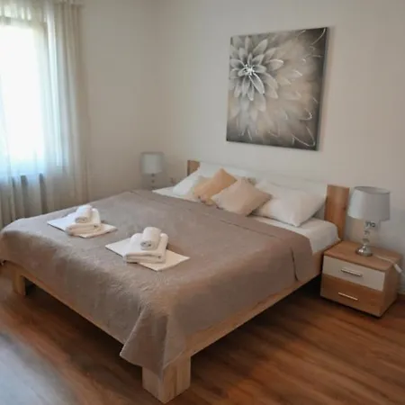 Apartman Ariana Selce Exterior photo