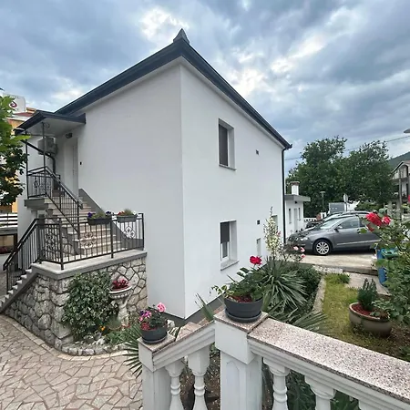 Apartman Ariana Selce Exterior photo